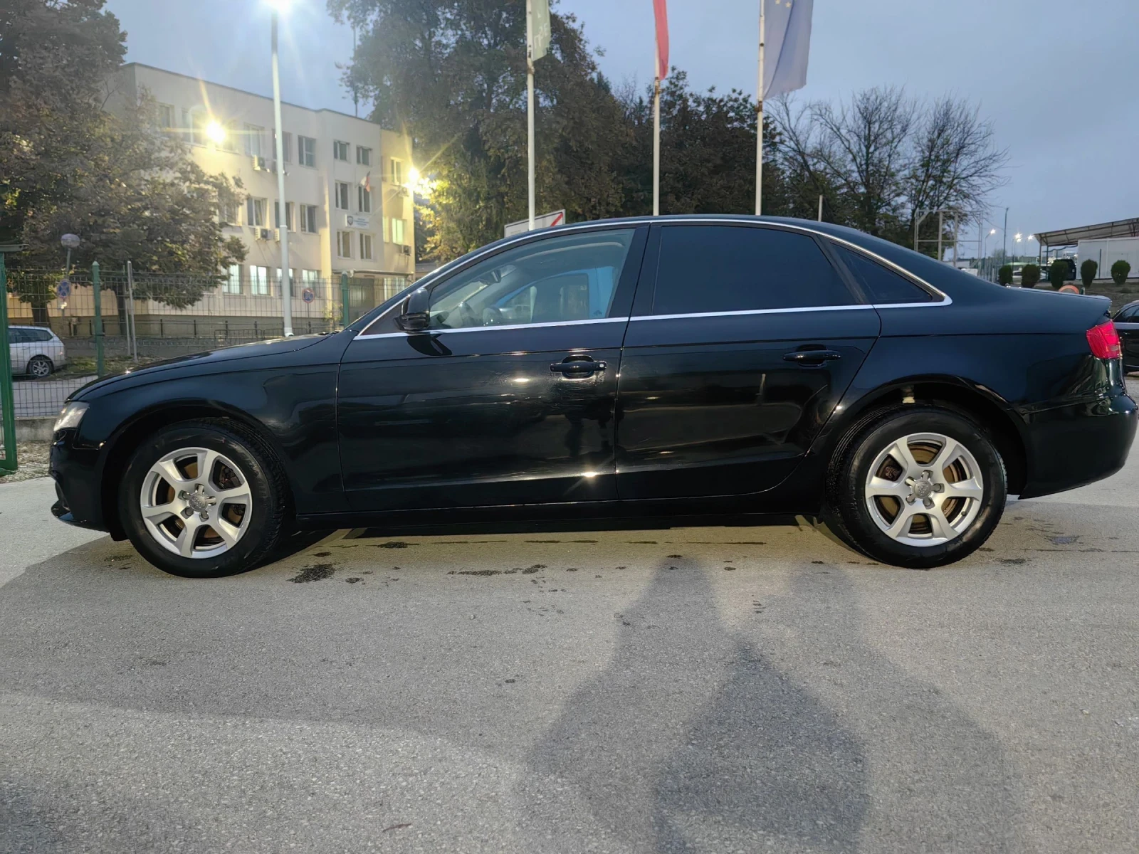 Audi A4 Led/ПЕЧКА/Кожа/NAVI, снимка 3 - Автомобили и джипове - 56648923