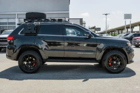 Обява за продажба на Jeep Grand cherokee 6.4 HEMI SRT *  8ZF * ПАНО * ПОДГРЕВ * ОБДУХВАНЕ  ~51 000 лв. - изображение 2