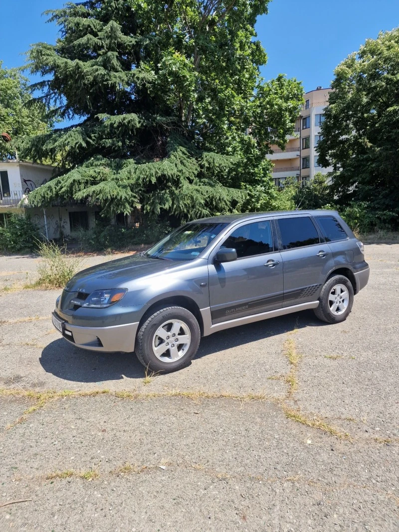 Mitsubishi Outlander, снимка 3 - Автомобили и джипове - 47767686