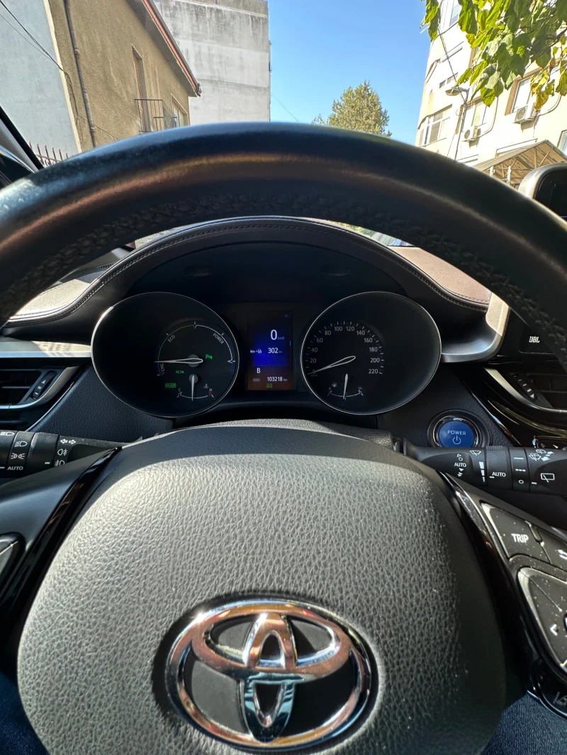 Toyota C-HR Comfort, снимка 14 - Автомобили и джипове - 47330958