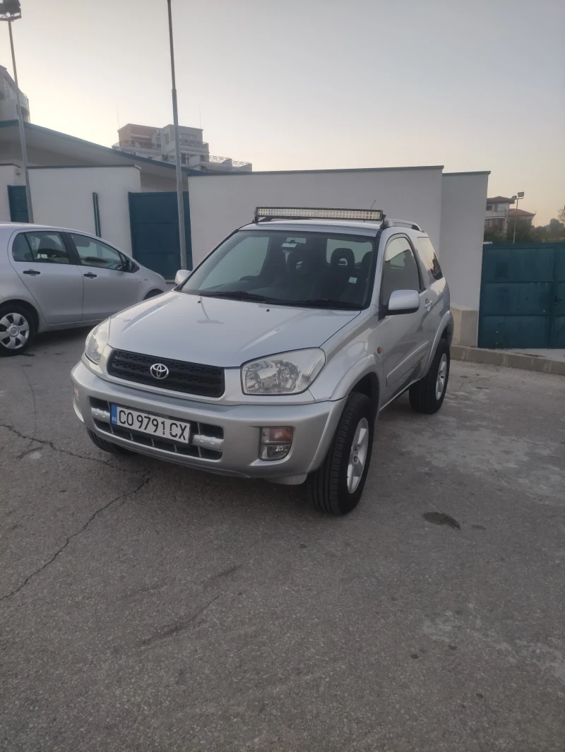 Toyota Rav4, снимка 1 - Автомобили и джипове - 48448638