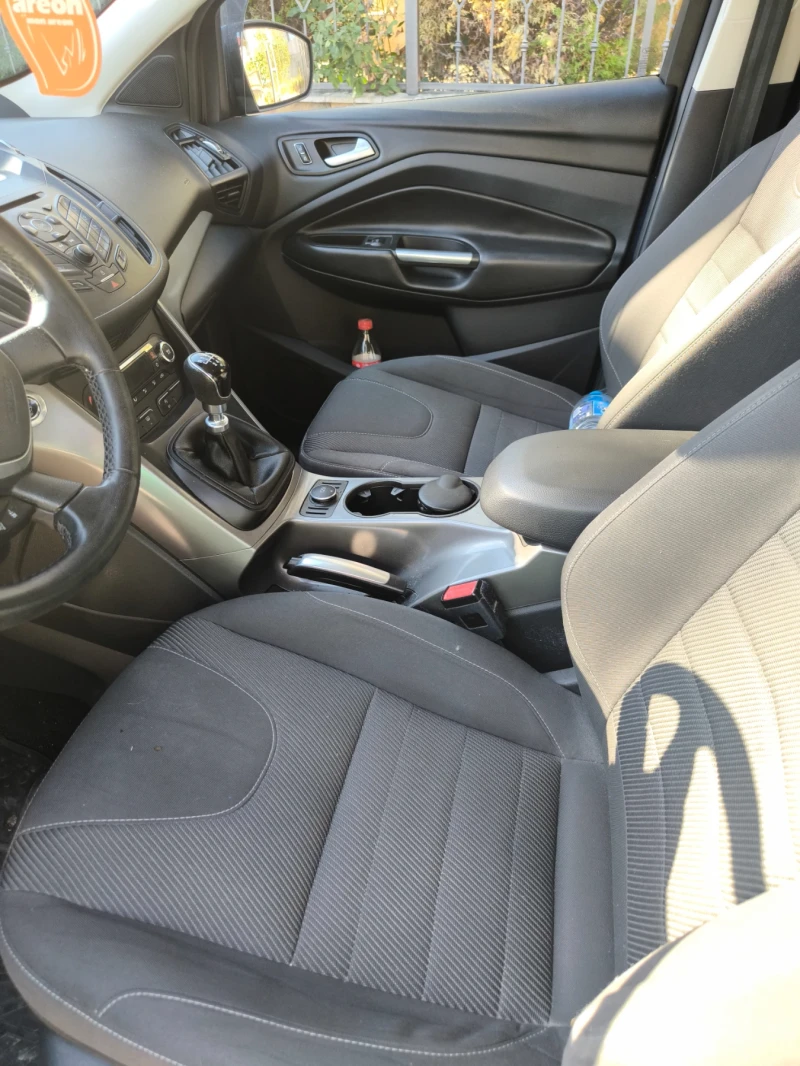 Ford Kuga 2000, снимка 5 - Автомобили и джипове - 51811529