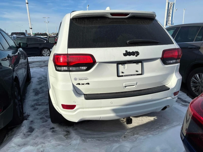 Jeep Grand cherokee  Altitude | 3.6 | Keyless | CARFAX, снимка 4 - Автомобили и джипове - 53460099