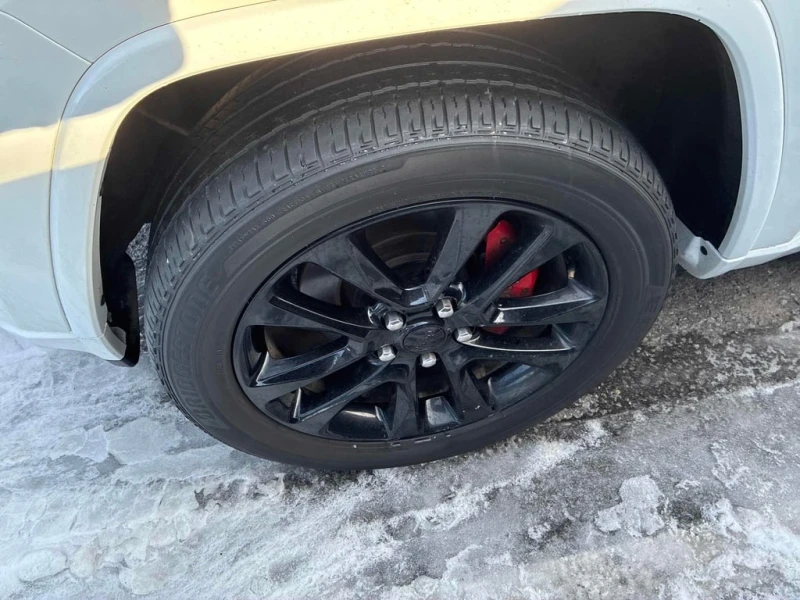 Jeep Grand cherokee  Altitude | 3.6 | Keyless | CARFAX, снимка 5 - Автомобили и джипове - 53460099