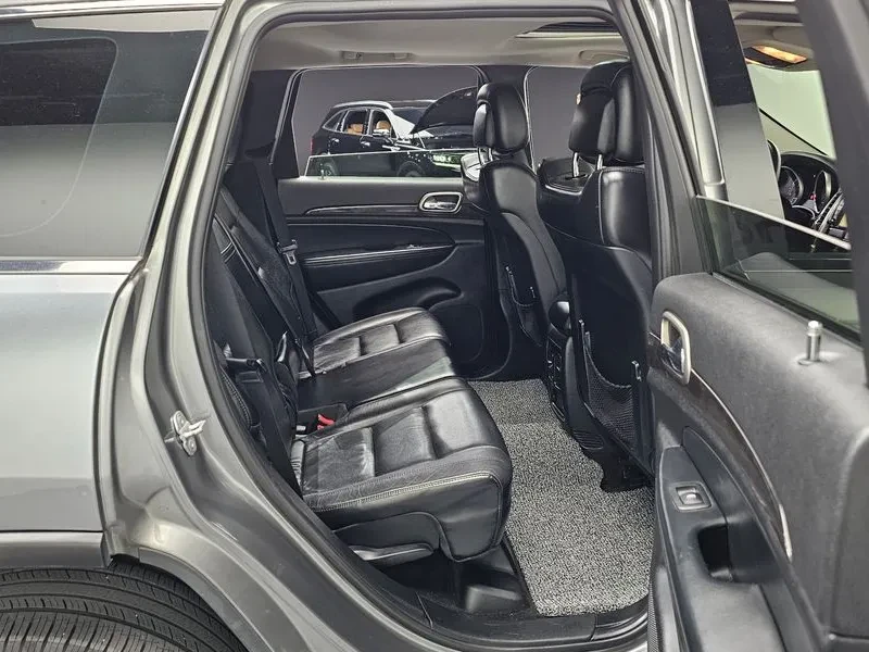 Jeep Cherokee 3.0D | Mobile.bg � ����������� 11