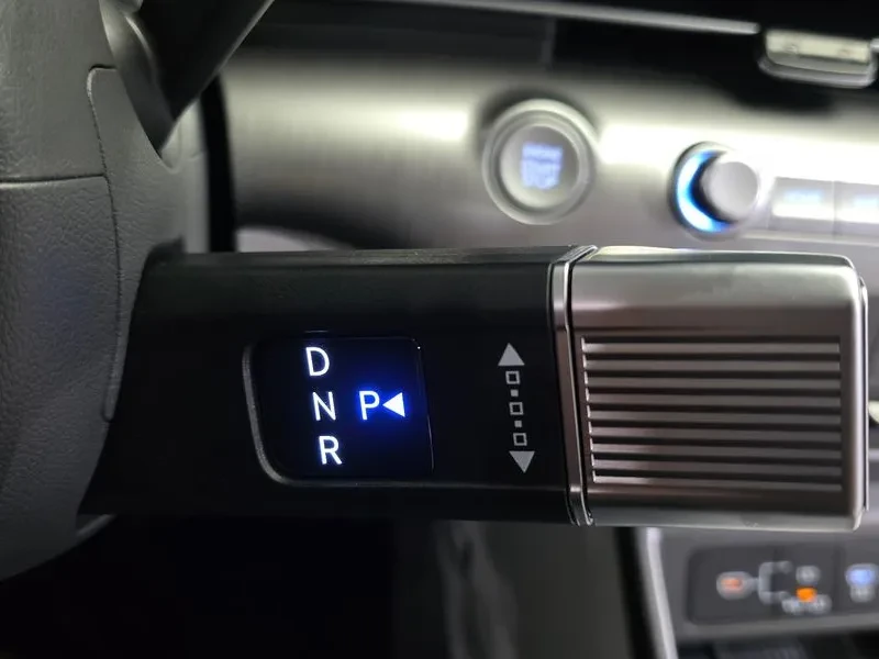 Hyundai Kona Hybrid (Sx2) Inspiration, снимка 9 - Автомобили и джипове - 55021315