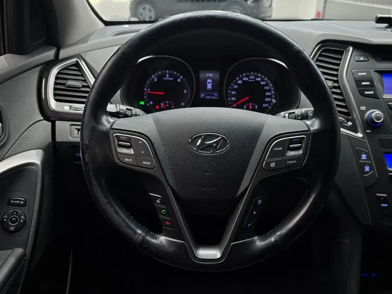 Hyundai Santa fe DIESEL (E-VGT) 2.0 4WD PREMIUM, снимка 13 - Автомобили и джипове - 55110461