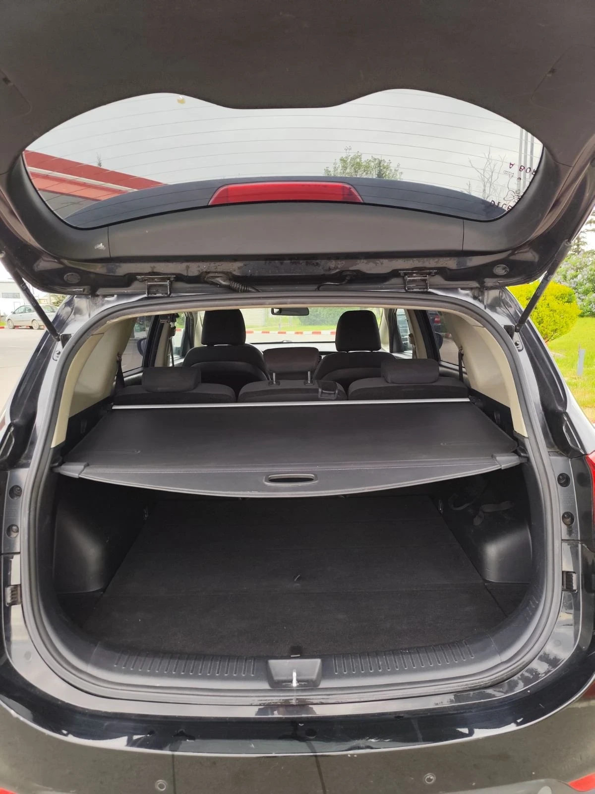 Kia Carens 1.7CRDI* EURO 5B* FACELIFT, снимка 8 - Автомобили и джипове - 50985890