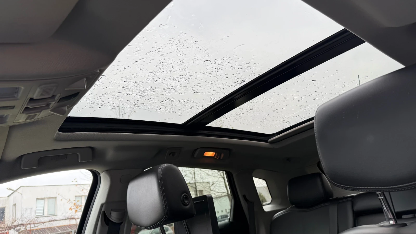 Cadillac Srx 3.6i  - изображение 9