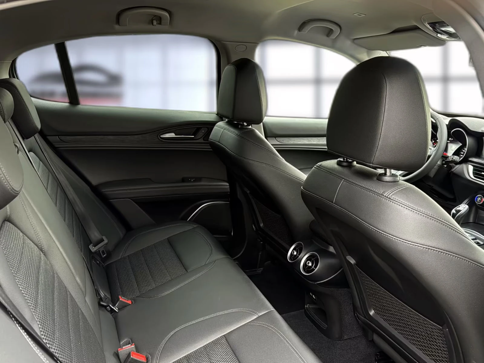 Alfa Romeo Stelvio SUPER/Q4/280HP/CAM/XENON/ACC/1000v | Mobile.bg � ����������� 14