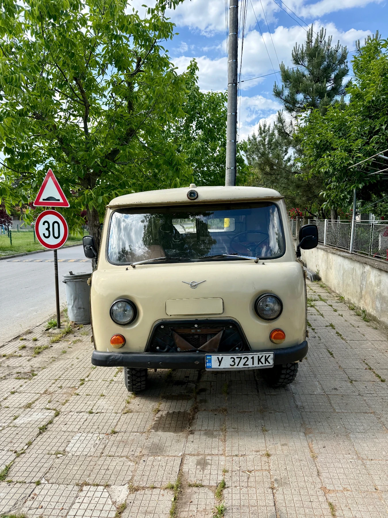Uaz 452 Uaz 452 Газ! Перфектен, снимка 4 - Автомобили и джипове - 54696001