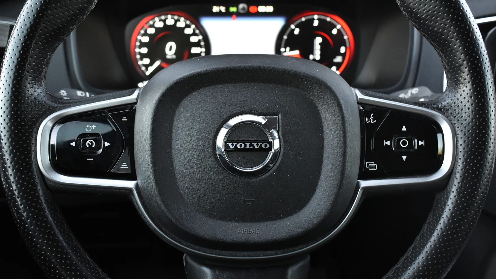 Volvo Xc90 Inscription 6+ 1 seat D5 4x4 Automatic, снимка 10 - Автомобили и джипове - 54845598