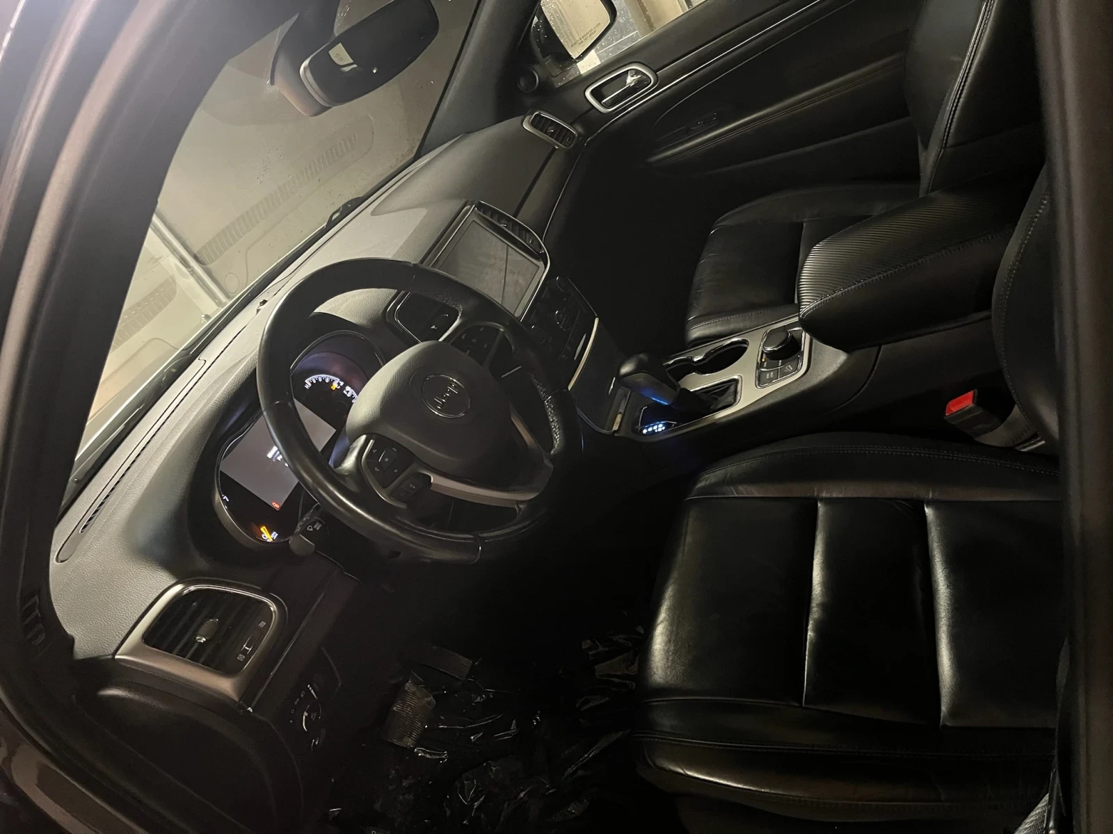 Jeep Grand cherokee Газов инжекцион, снимка 10 - Автомобили и джипове - 55033999
