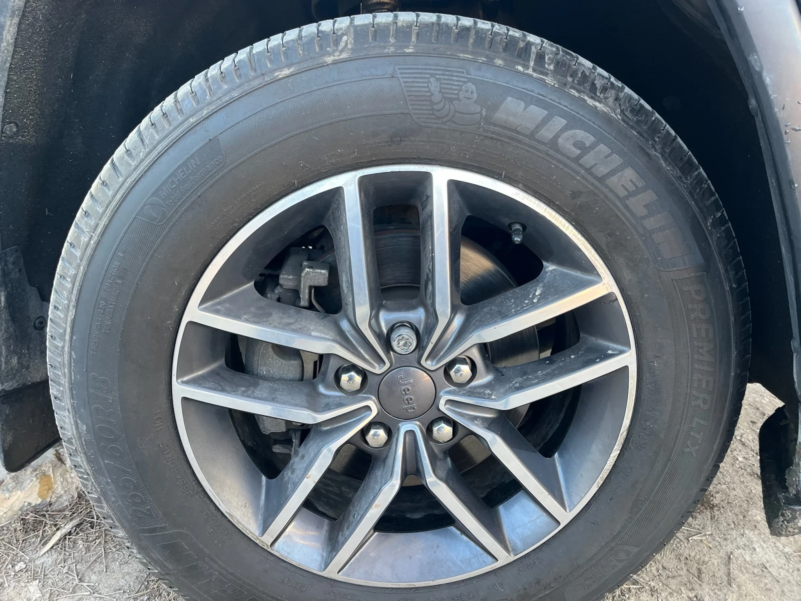 Jeep Grand cherokee Газов инжекцион, снимка 11 - Автомобили и джипове - 55033999