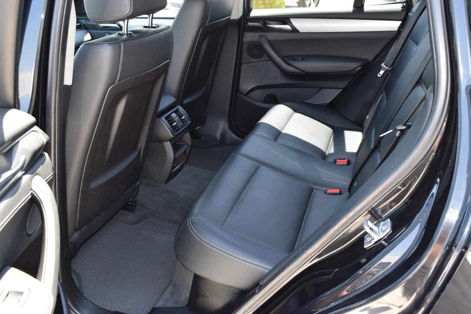 BMW X3 2.0D* 184 кс* 4Х4* Автоматик* Кожа* Нави, снимка 14 - Автомобили и джипове - 55562867