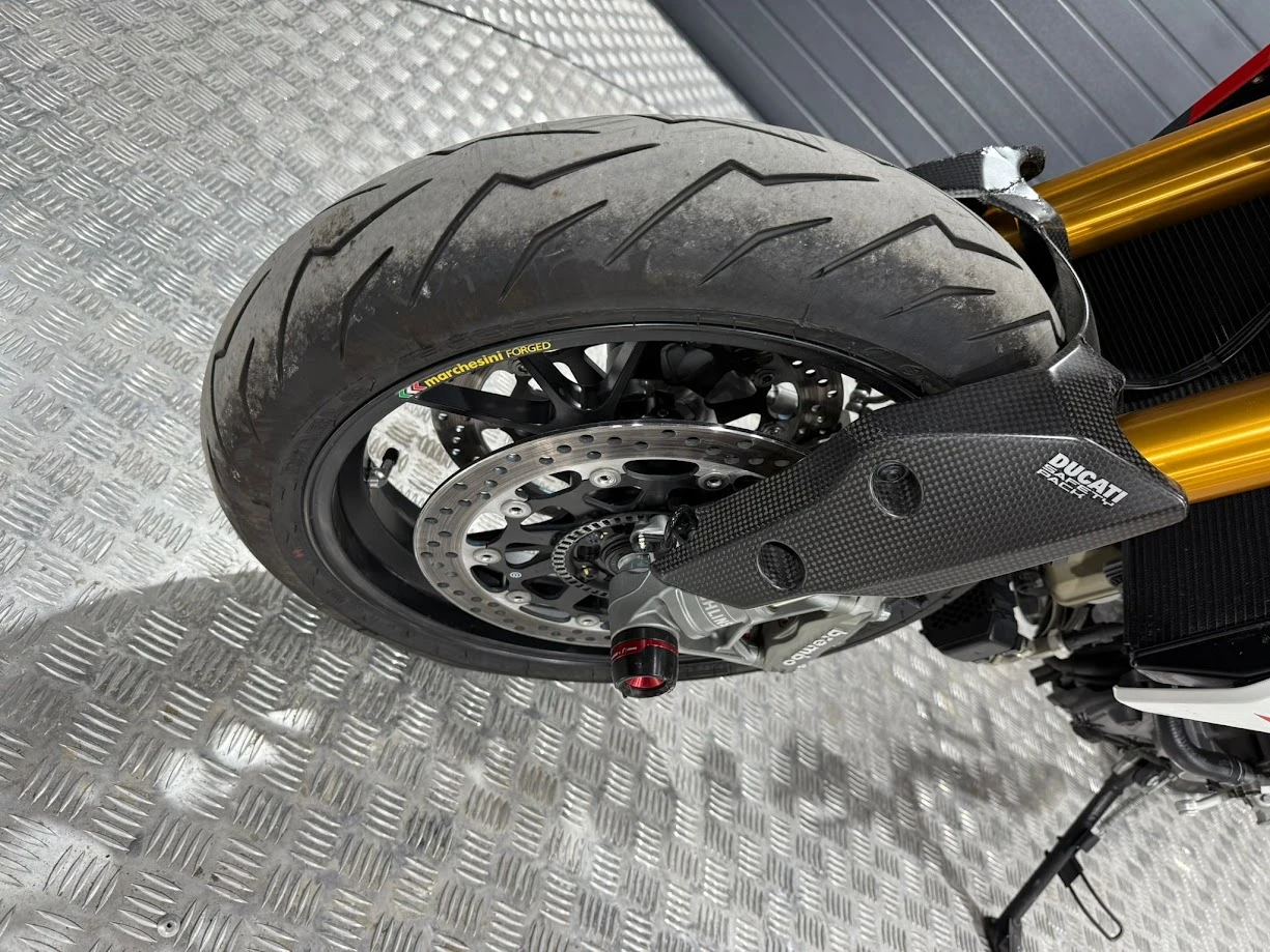 Ducati Hypermotard  RED BARON SP | Mobile.bg   12