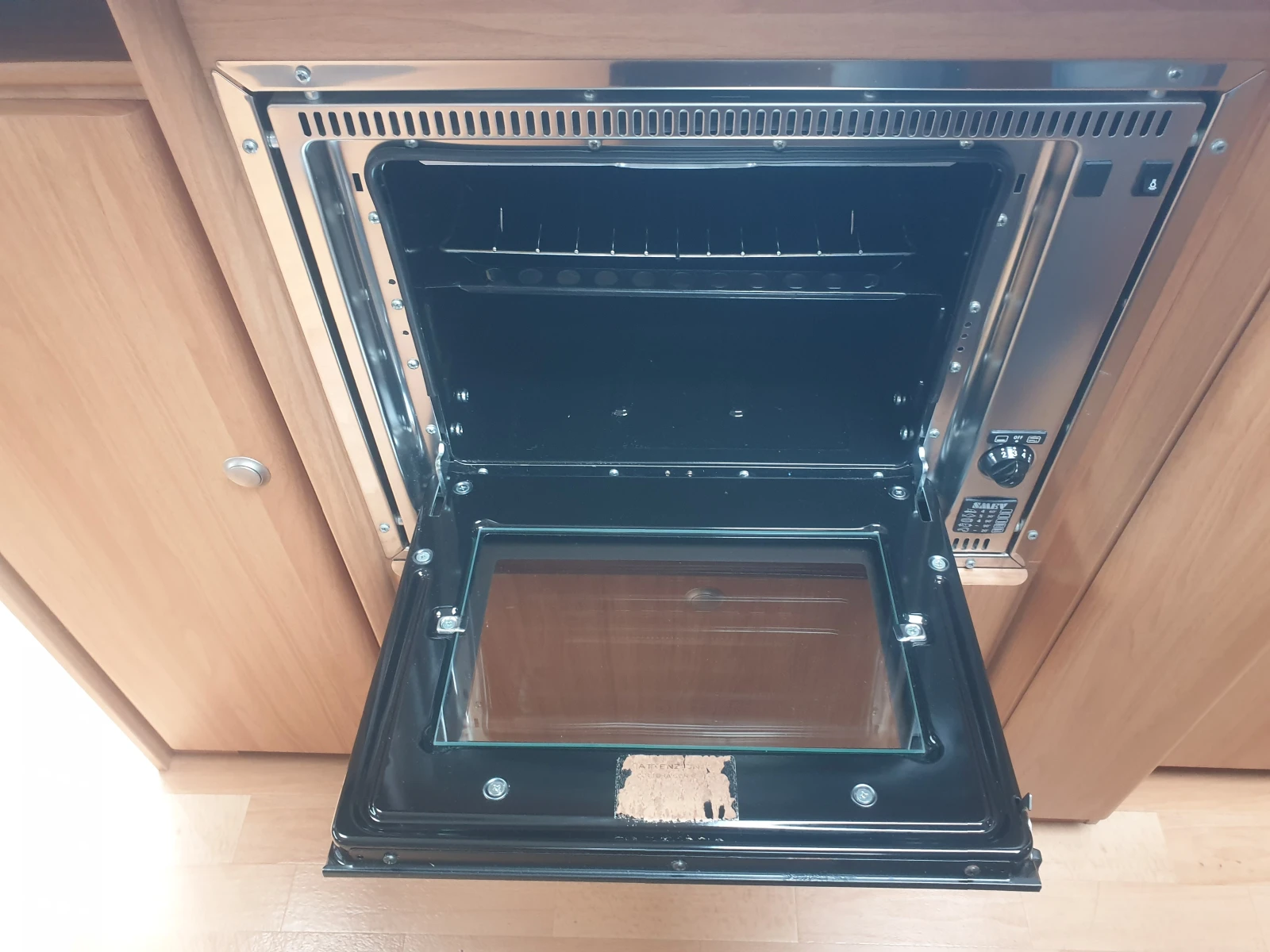 �������� Adria 743 | Mobile.bg � ����������� 15