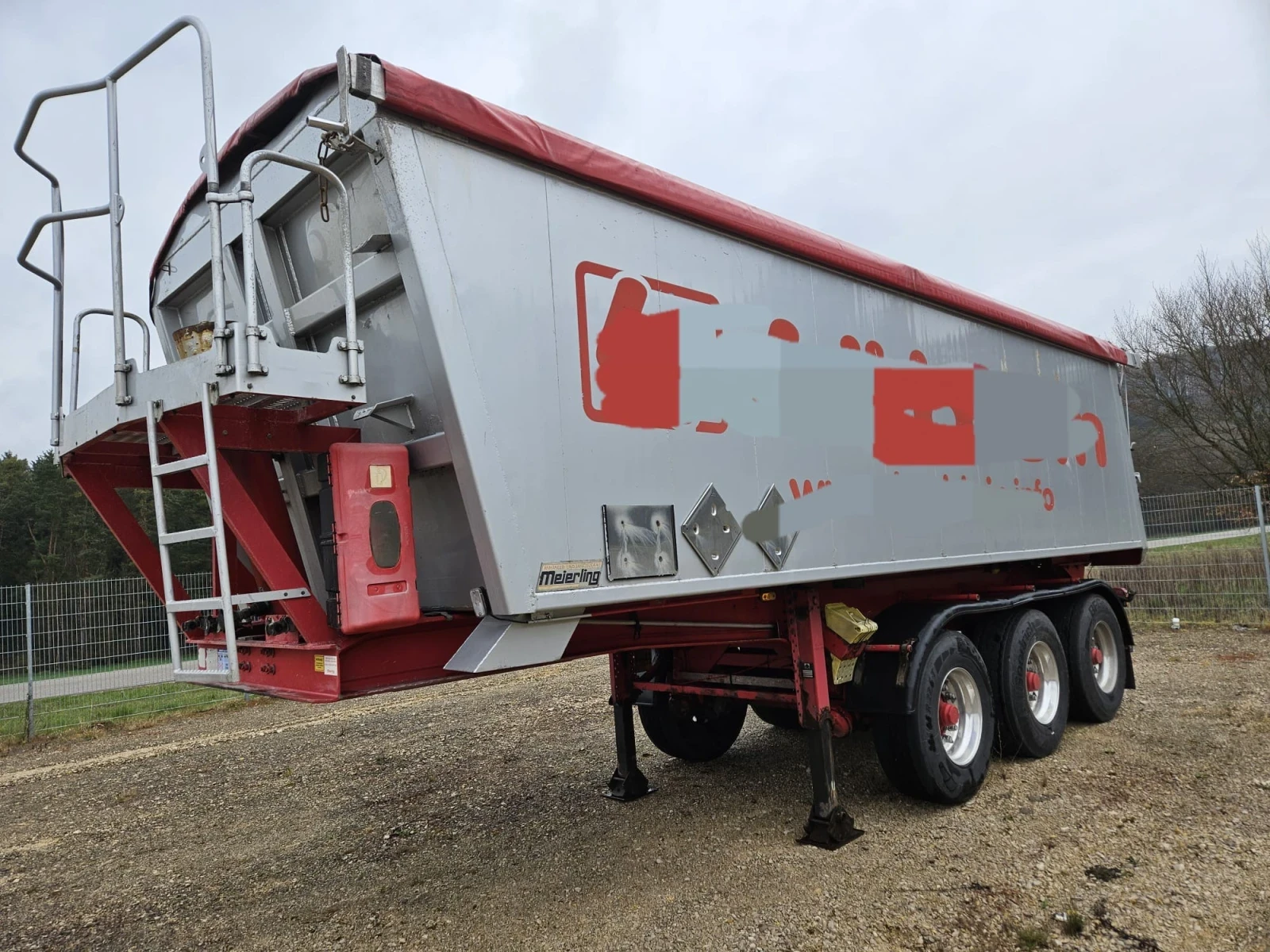 Полуремарке Други MEIERLING / 30 куб. / 4920 кг тара / алуминиева