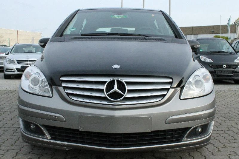 Рама и Каросерия за Mercedes-Benz B 180, снимка 1 - Части - 22410727