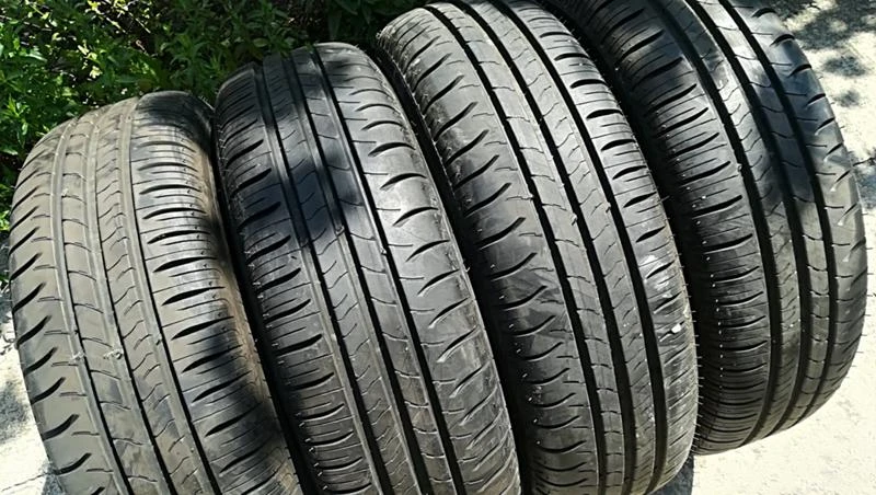 Гуми Летни 175/65R15, снимка 2 - Гуми и джанти - 25724620