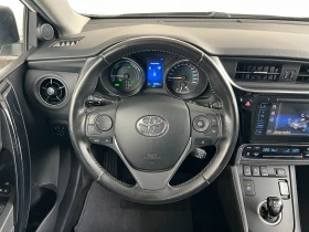 Toyota Auris 1.8Hybrid Lounge Подгрев LED Самопаркиране Keyless, снимка 8