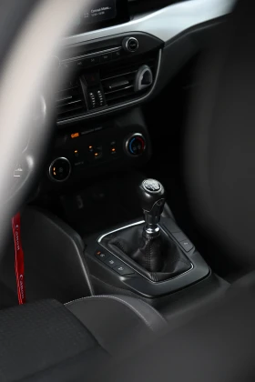 Ford Focus 1.5D 120кс, снимка 11