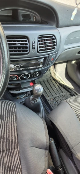 Renault Megane 1.6  109коня, снимка 12