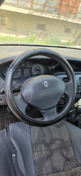 Renault Megane 1.6  109коня, снимка 4