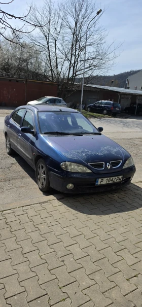 Renault Megane 1.6  109коня, снимка 11