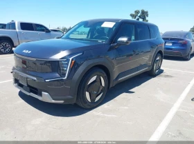 Kia EV9 Light Long Range, снимка 1