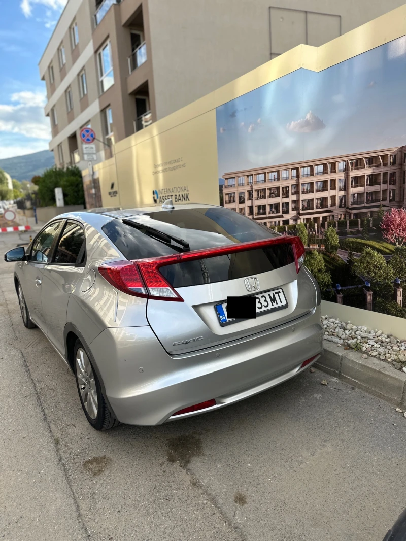 Honda Civic 2.2 i-DTEC (150 Hp) FULL, снимка 6 - Автомобили и джипове - 47428497