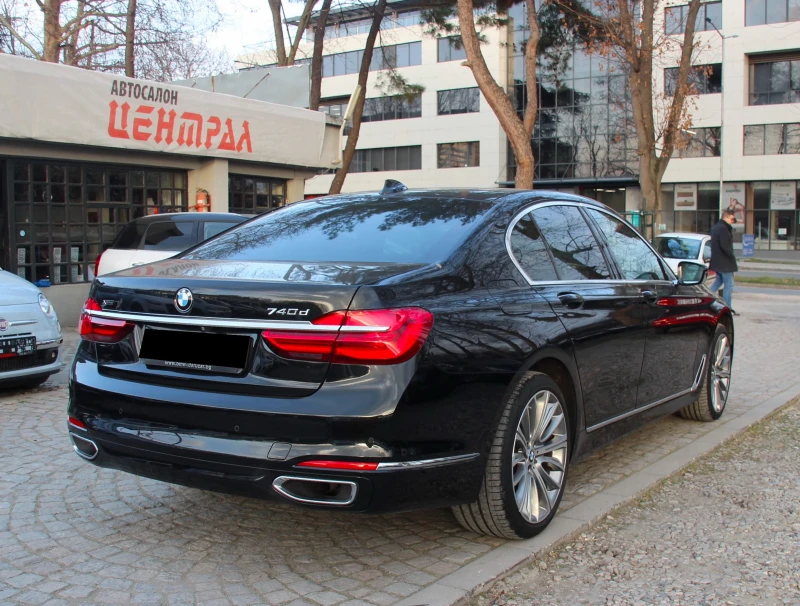 BMW 740 d xDRIVE LASER LIGHT EURO 6B , снимка 5 - Автомобили и джипове - 49021265