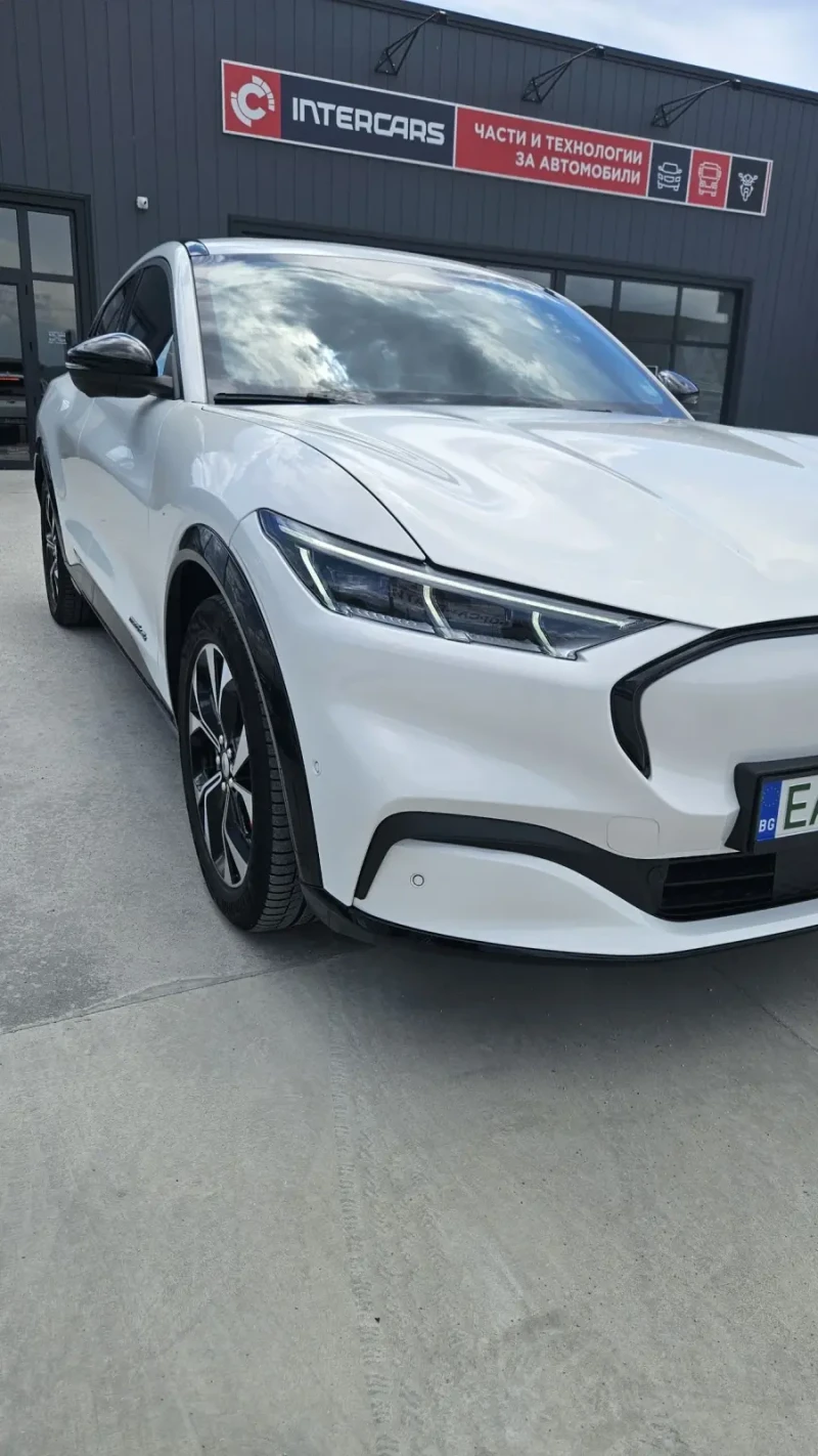 Ford Mustang Mach-E AWD, снимка 5 - Автомобили и джипове - 52459143