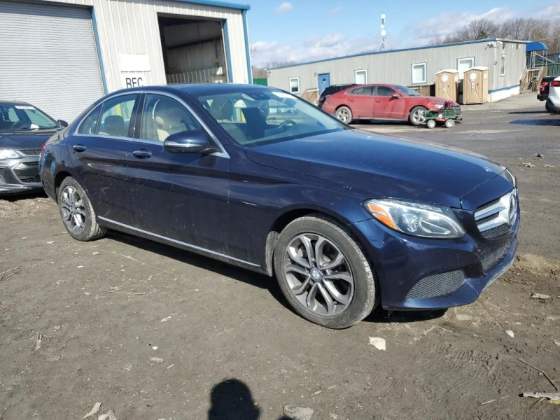 Mercedes-Benz C 300, снимка 3 - Автомобили и джипове - 49547623