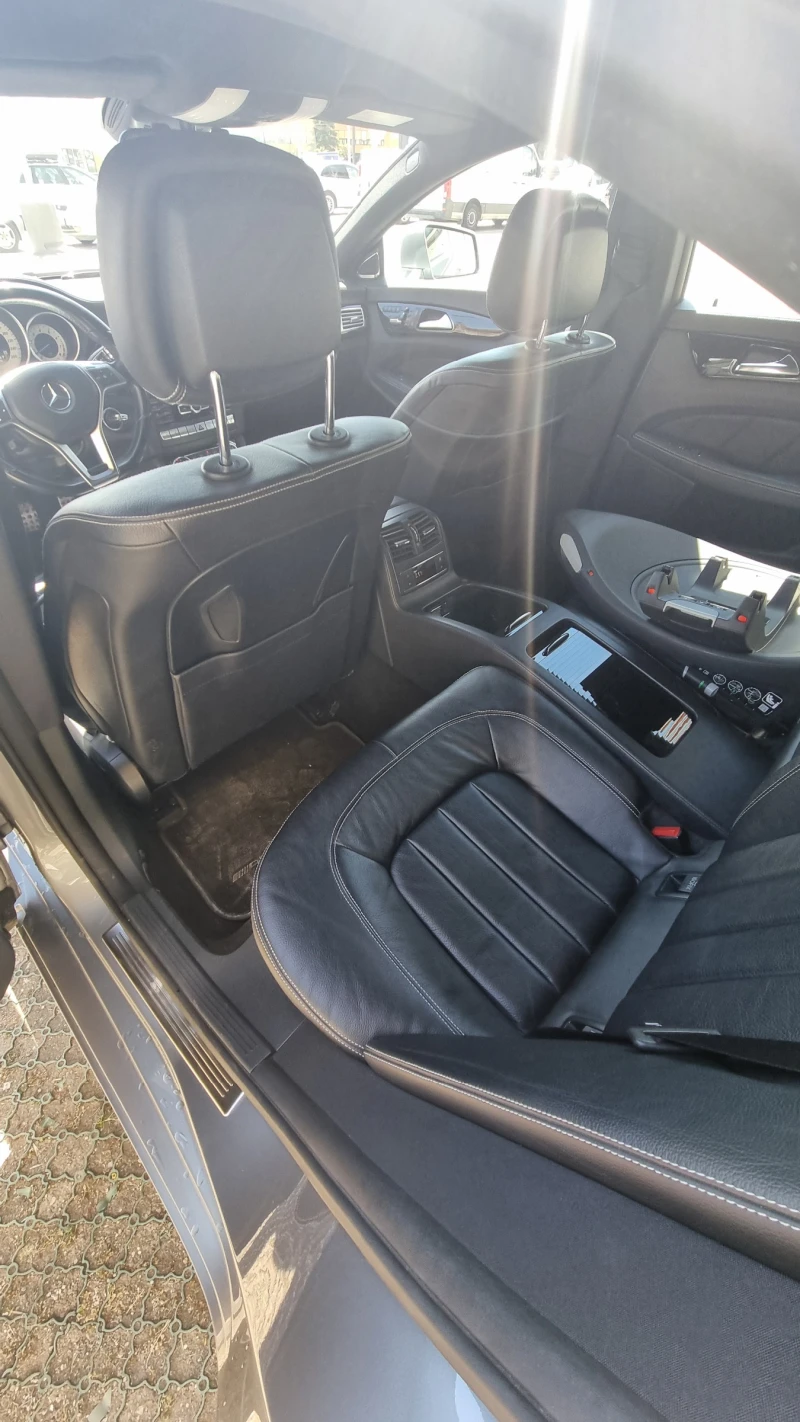 Mercedes-Benz CLS 500, снимка 14 - Автомобили и джипове - 51397224