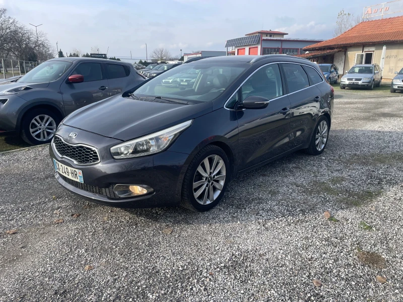Kia Ceed 1.6 GT-LINE, снимка 3 - Автомобили и джипове - 52649999