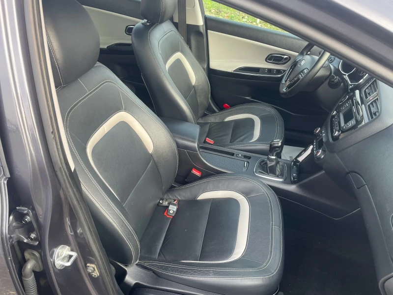 Kia Ceed 1.6 GT-LINE, снимка 14 - Автомобили и джипове - 52649999