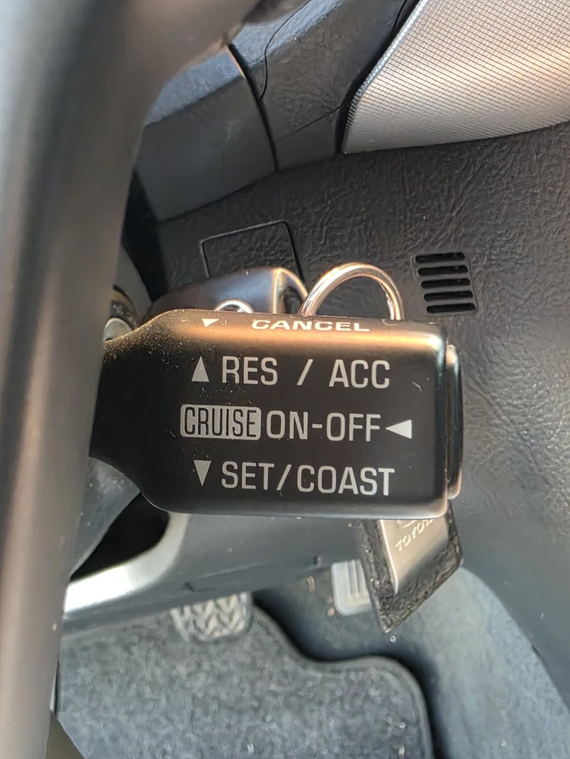 Toyota Avensis D4D, снимка 6 - Автомобили и джипове - 52663965