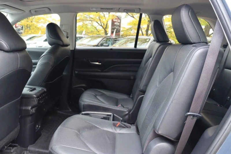 Toyota Grand Highlander * Hybrid * CARFAX * БЕЗ ПЪРВОНАЧАЛНА ВНОСКА, снимка 10 - Автомобили и джипове - 52745048