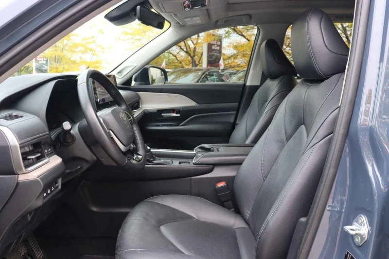 Toyota Grand Highlander * Hybrid * CARFAX * БЕЗ ПЪРВОНАЧАЛНА ВНОСКА, снимка 5 - Автомобили и джипове - 52745048