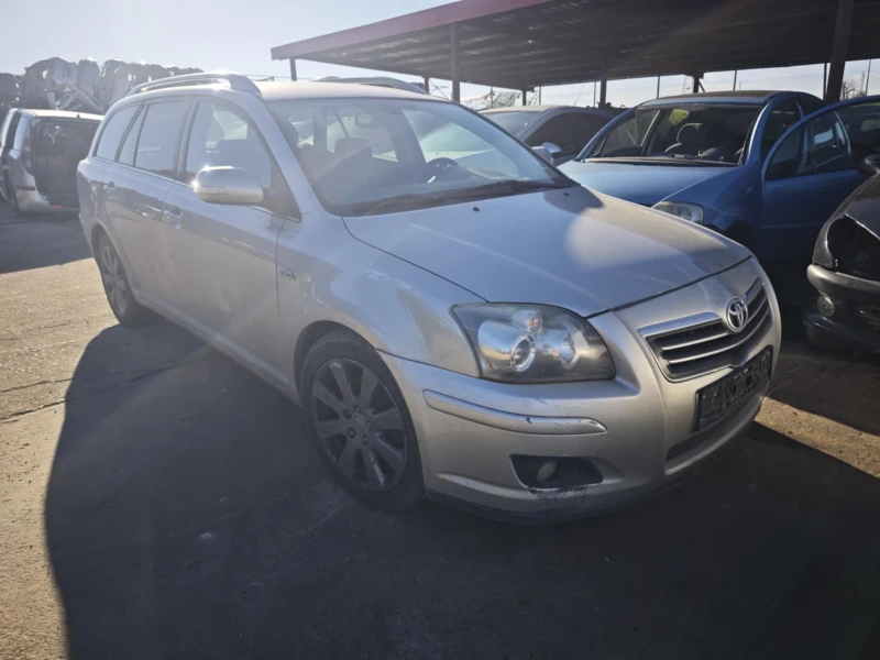 Toyota Avensis 2.2 D-CAT, снимка 2 - Автомобили и джипове - 52813892