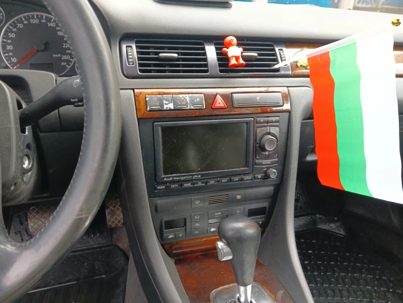 Audi A6 Allroad 2700, снимка 5 - Автомобили и джипове - 53011858