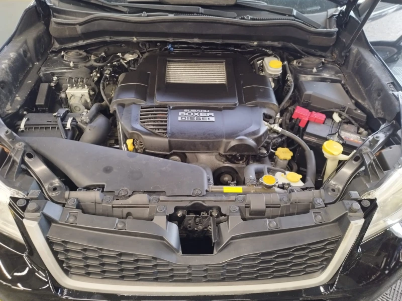 Subaru Forester 2.0 D-S DYNAMIC, снимка 12 - Автомобили и джипове - 53565860