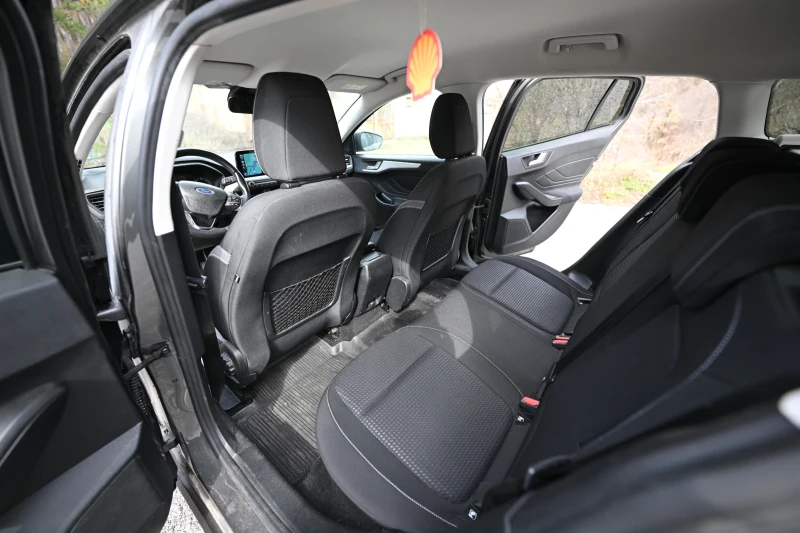 Ford Focus 1.5 EcoBlue 120кс без AdBlue, снимка 7 - Автомобили и джипове - 53582443