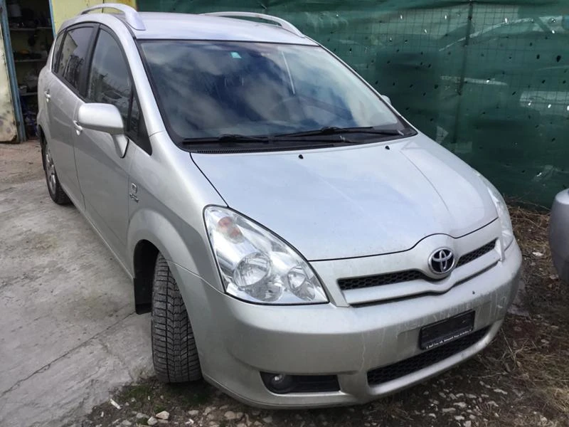 Toyota Corolla verso 2.2d-cat, перфектни дюзи | Mobile.bg — изображение 1