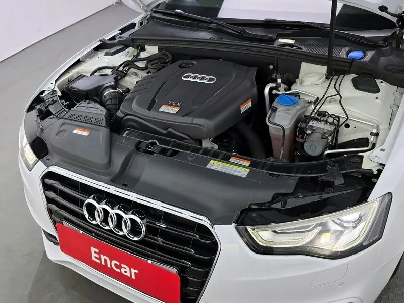 Audi A5 2.0 TDI Quattro, снимка 6 - Автомобили и джипове - 54146006