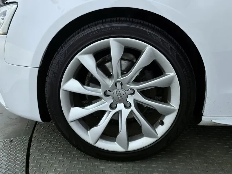 Audi A5 2.0 TDI Quattro, снимка 5 - Автомобили и джипове - 54146006