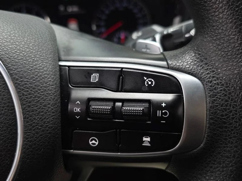 Kia K5 Trendy 2.0, снимка 15 - Автомобили и джипове - 54165481