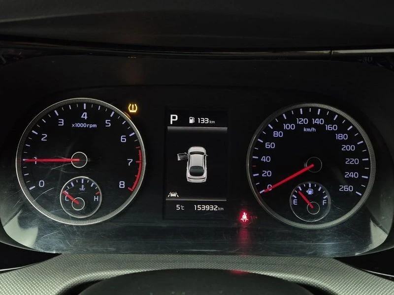 Kia K5 Trendy 2.0, снимка 5 - Автомобили и джипове - 54165481