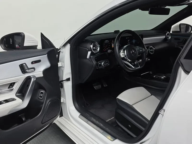 Mercedes-Benz CLA 2.5 | Mobile.bg � ����������� 10